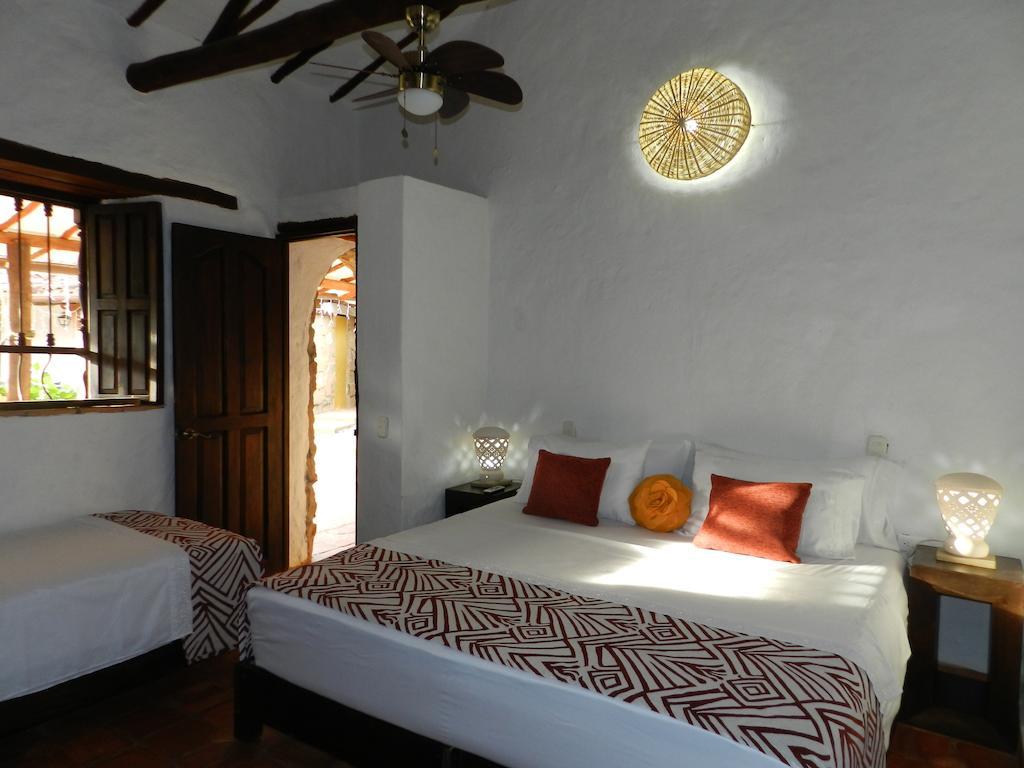 La Loma Hotel บาริชารา ห้อง รูปภาพ