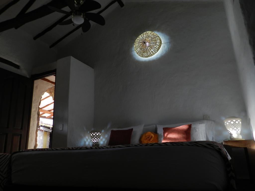 La Loma Hotel บาริชารา ห้อง รูปภาพ