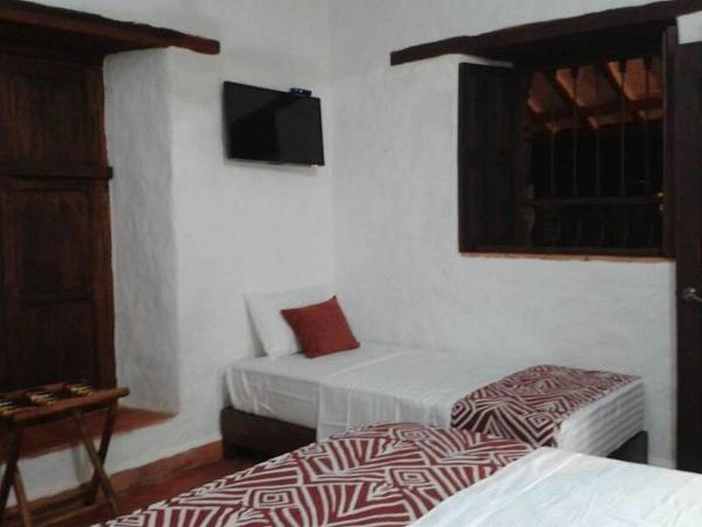 La Loma Hotel บาริชารา ภายนอก รูปภาพ