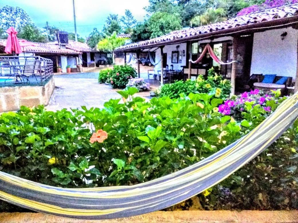 La Loma Hotel บาริชารา ภายนอก รูปภาพ